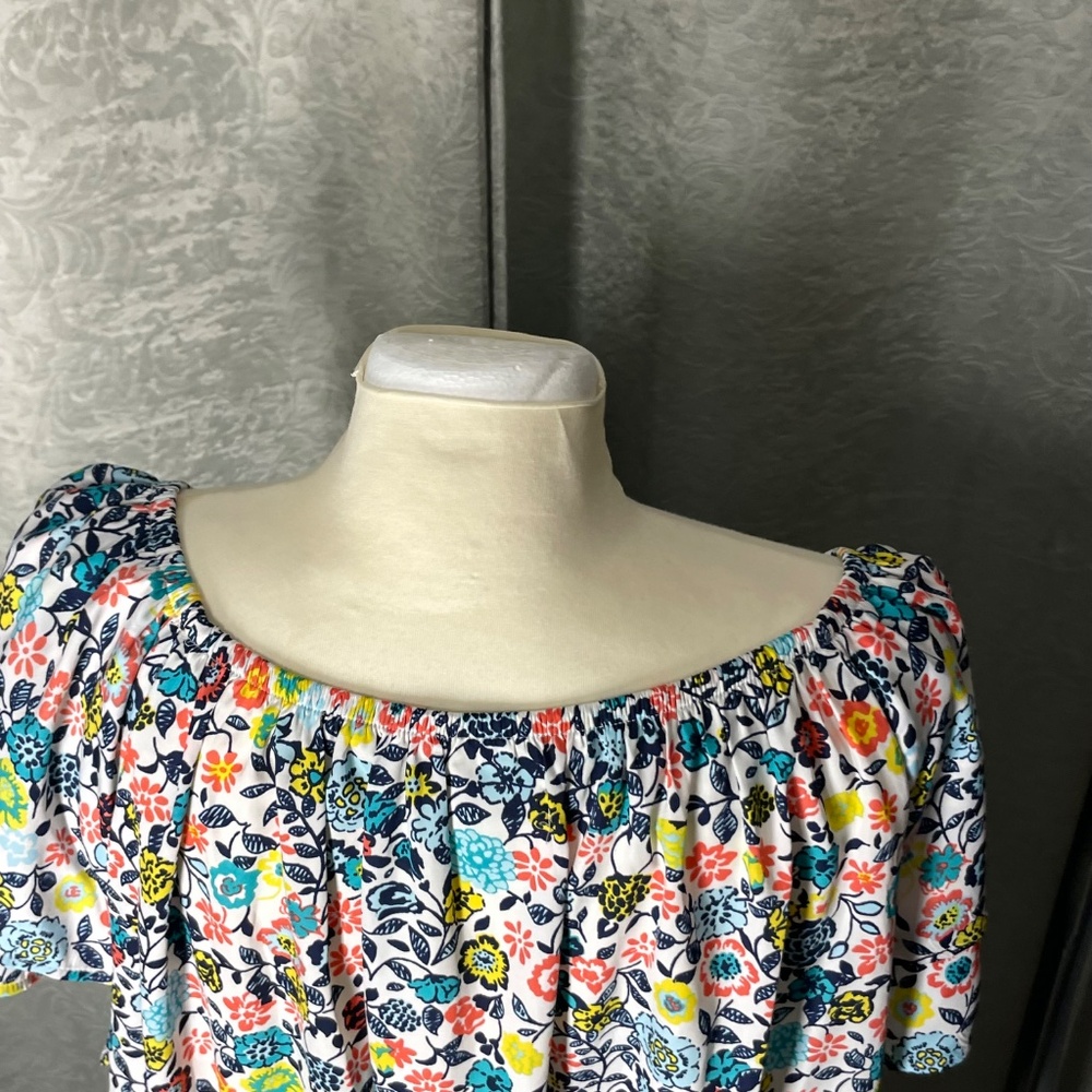 Women’s NWT 2X Terra & Sky Multi Floral Pastels Top - Picture 6 of 15